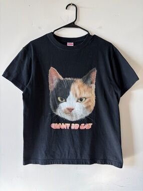 SHINJUKU, Japan - GIANT 3D CAT CAFE Black Cat Graphic Tee - Calico Face Design